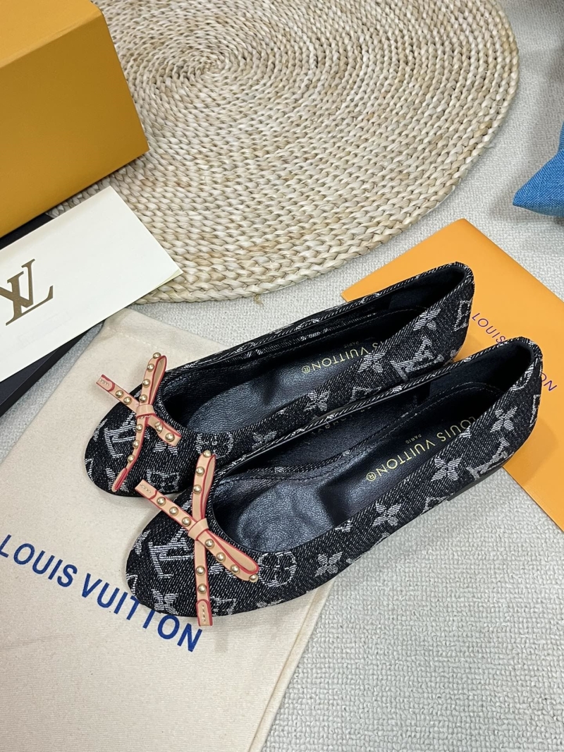 LV flat shoes